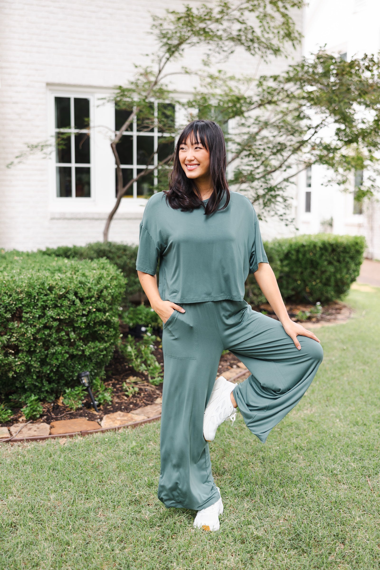 Women's Wide Leg Pant in Pine - Image 4