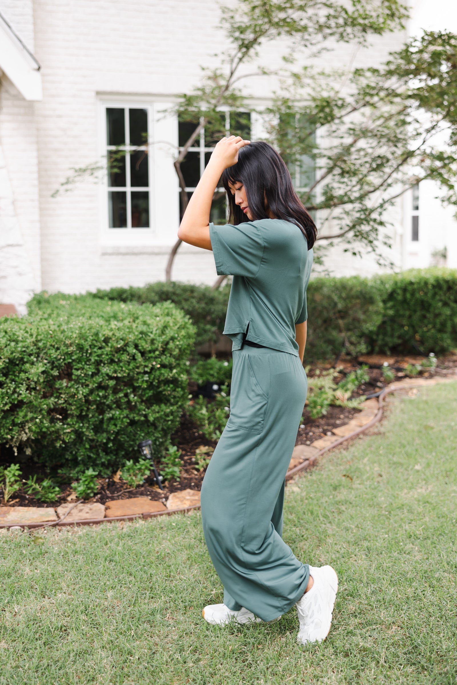 Women's Wide Leg Pant in Pine - Image 5