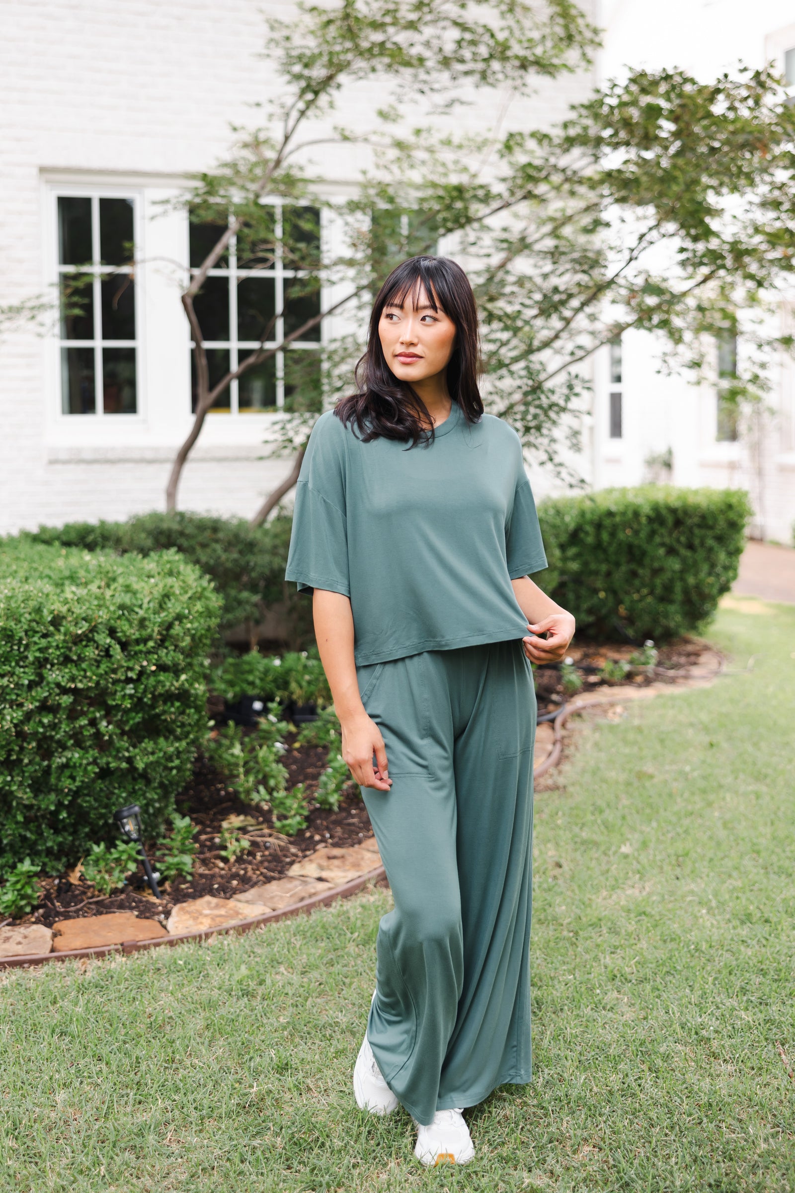 Women's Short Sleeve Boxy Tee in Pine