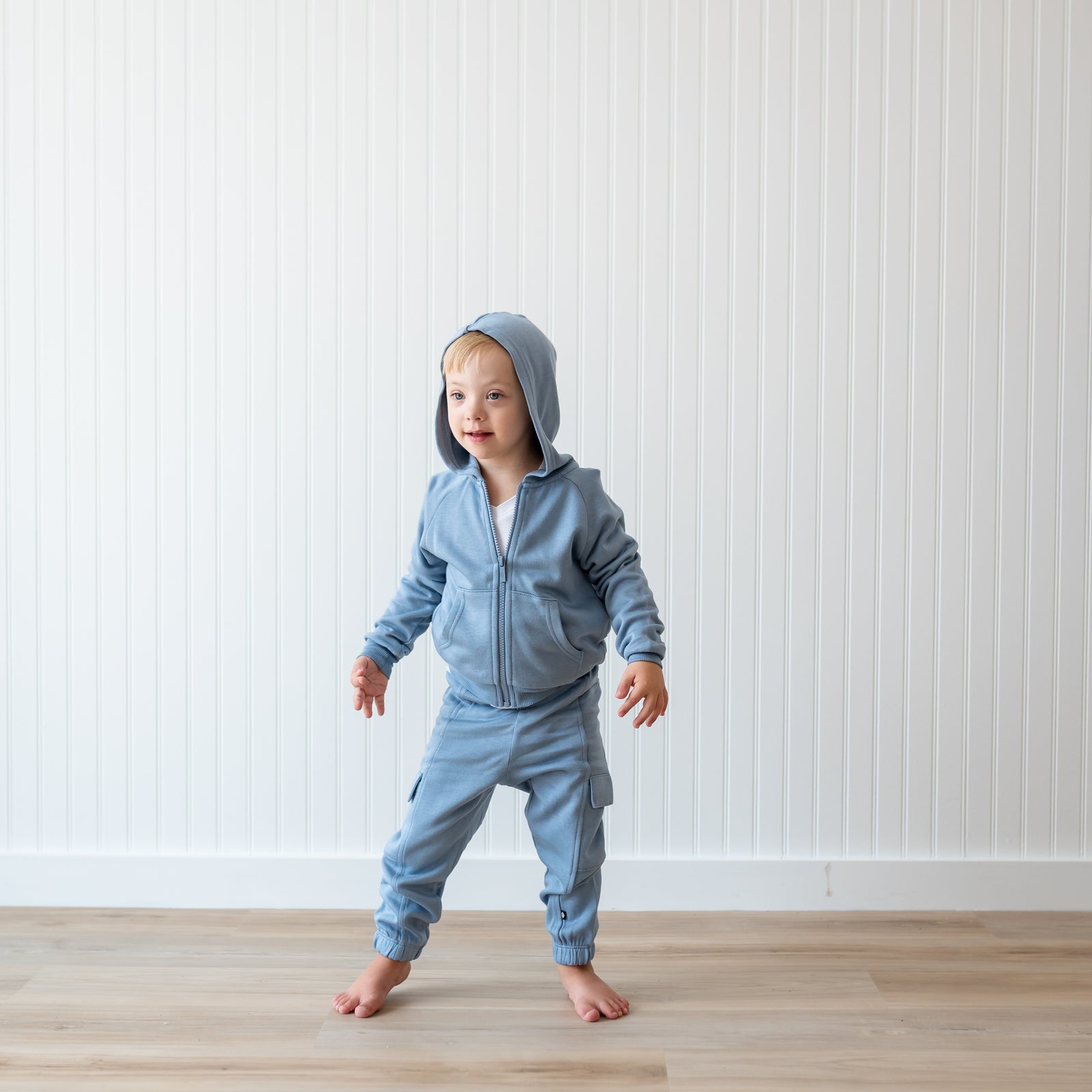 Fleece Cargo Pants in Slate - Image 3