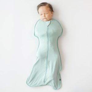 Swaddle Bag in Sage 0.5