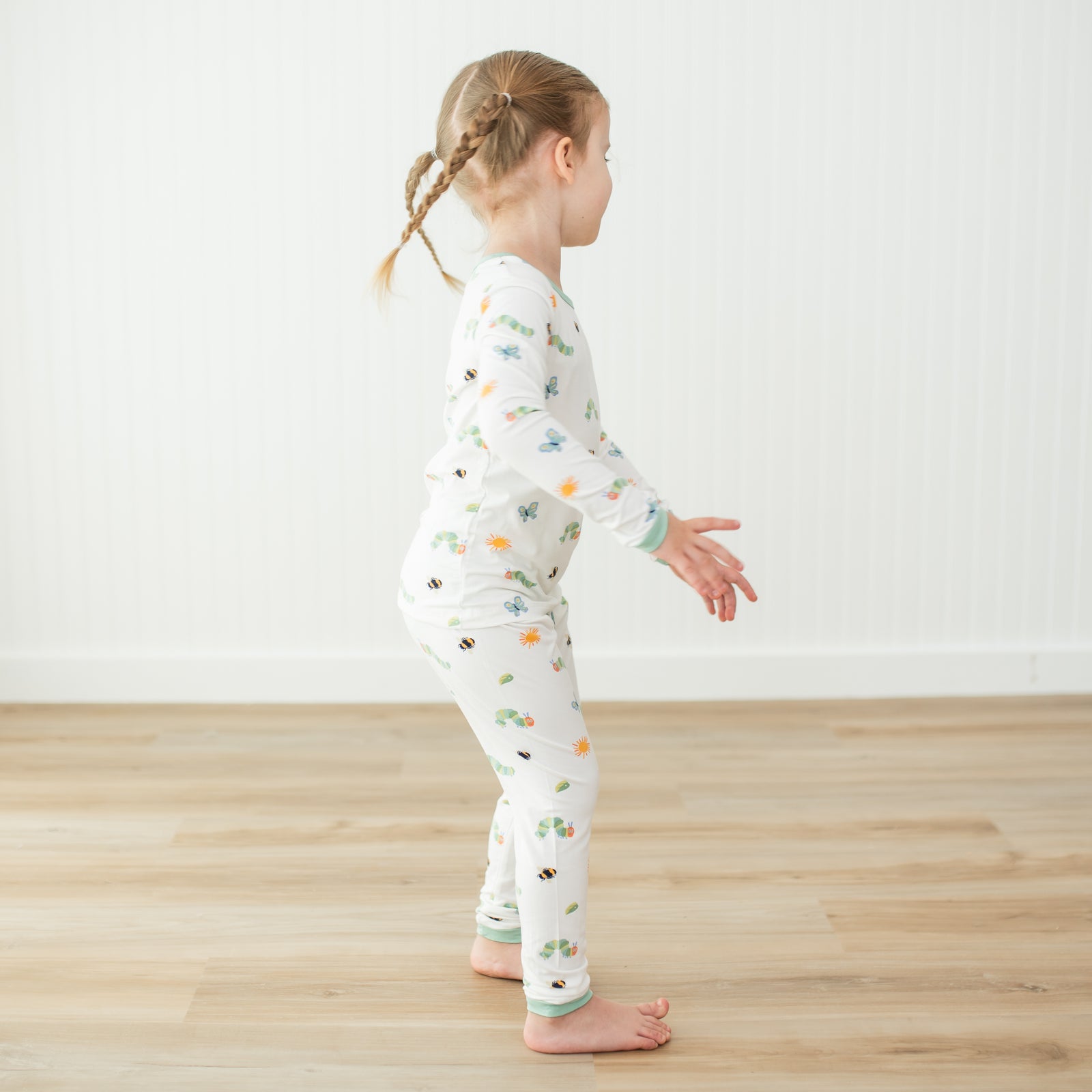 Long Sleeve Pajamas in The Very Hungry Caterpillar™ and Friends - Image 5