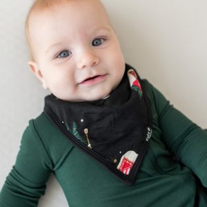 Bib in Winter Wonderland