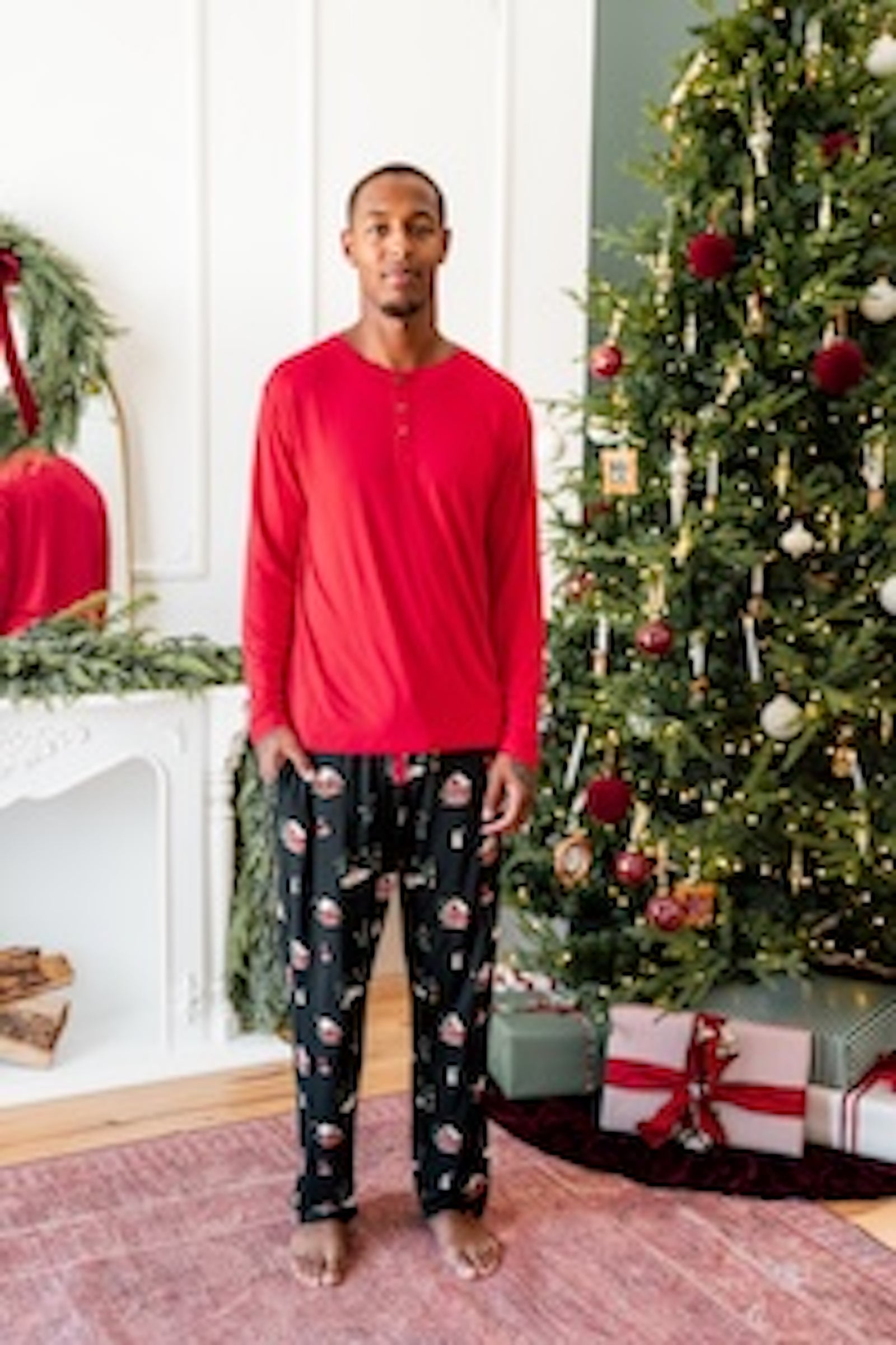 Men's Lounge Pants in Winter Wonderland - Image 5
