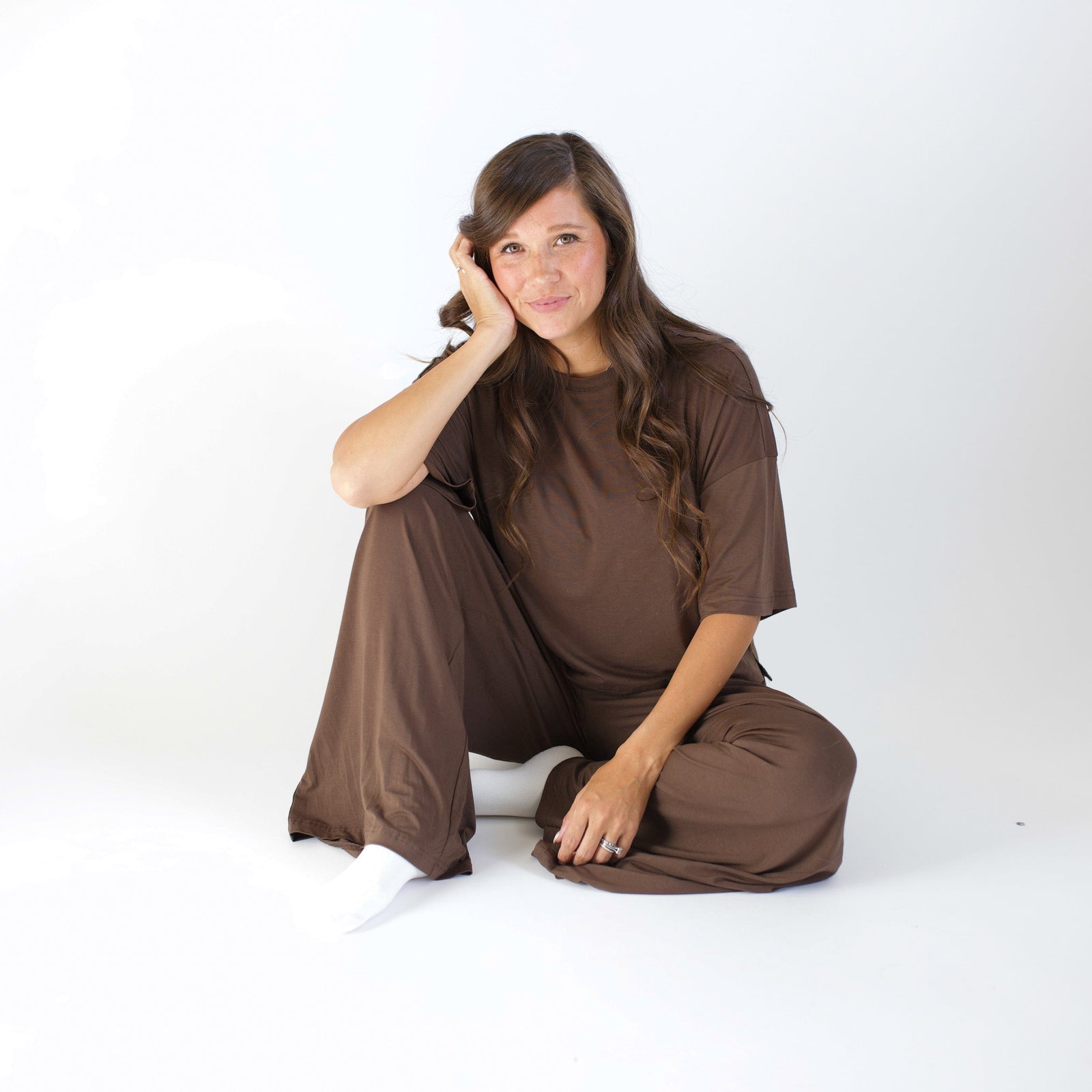 Women's Wide Leg Pant in Espresso - Image 4