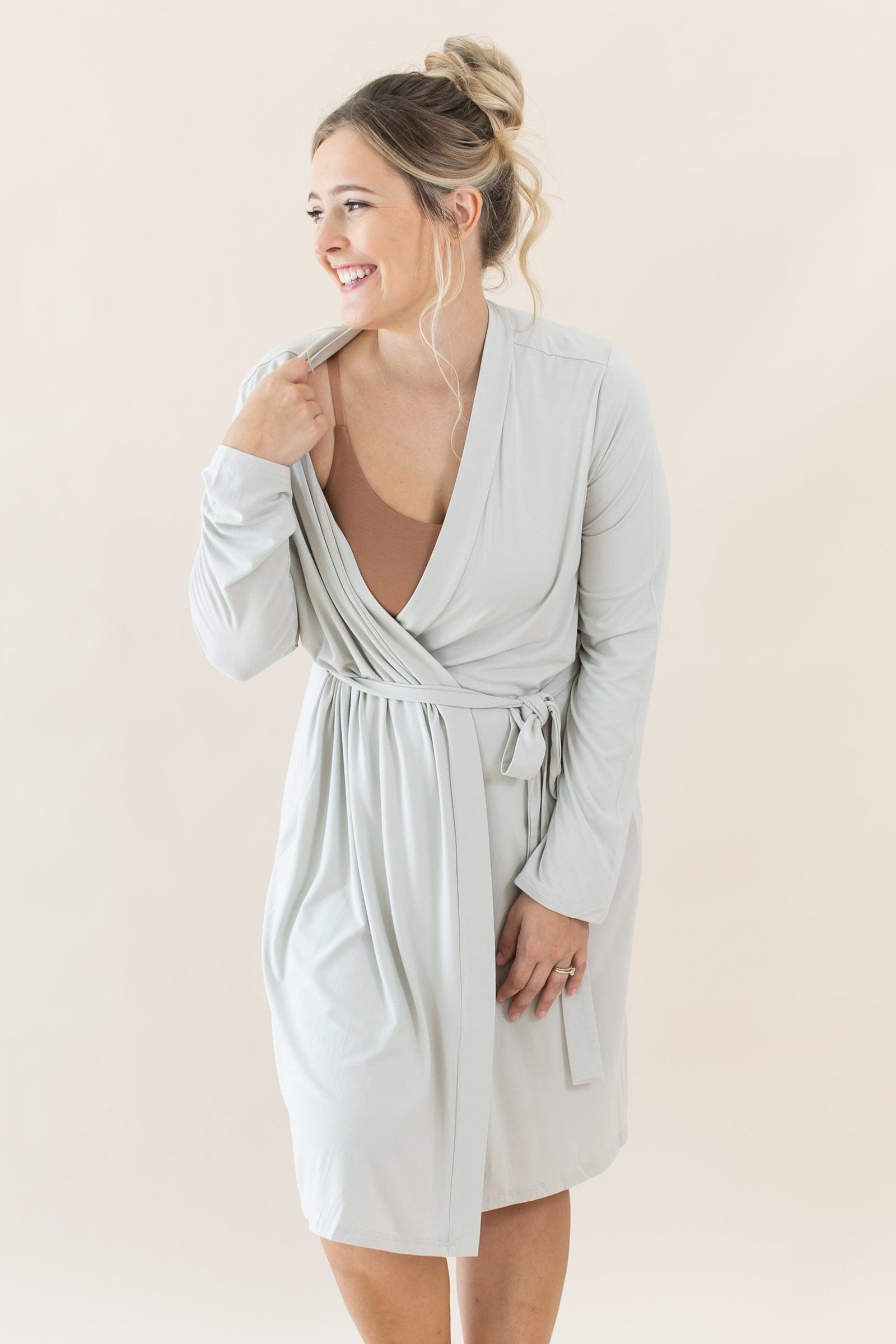 Women’s Lounge Robe in Oat - Image 4