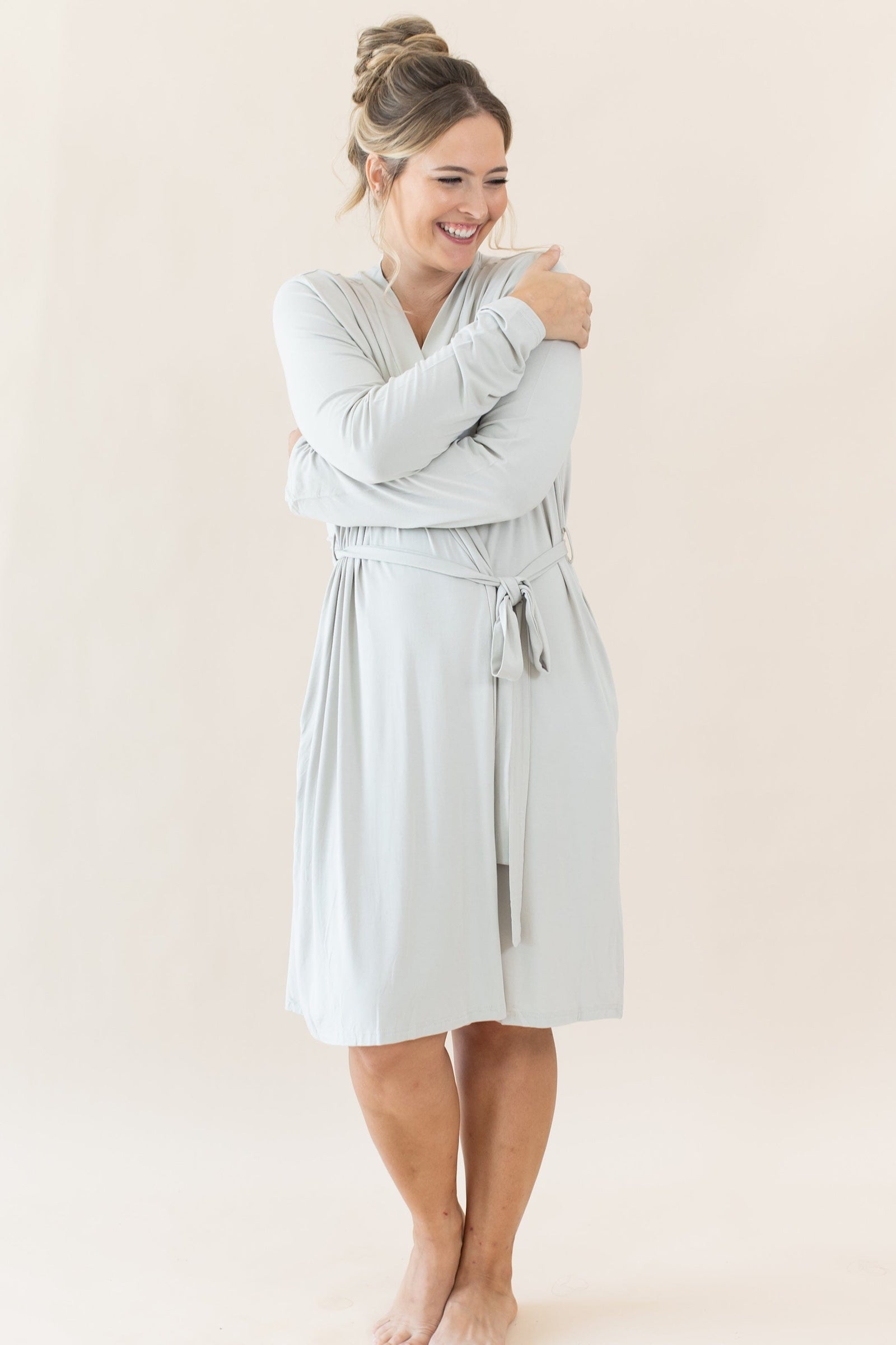 Women’s Lounge Robe in Oat - Image 2