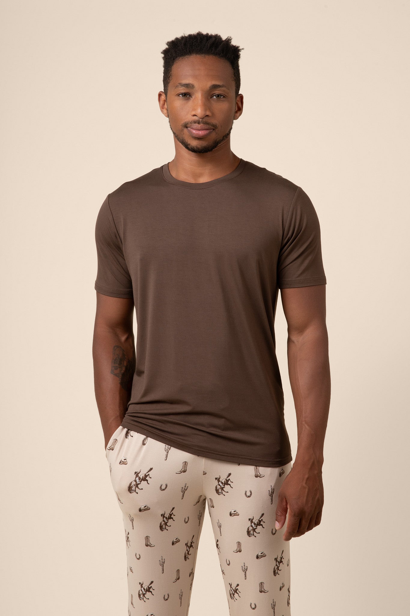 Men's Crew Neck Tee in Espresso - Image 5
